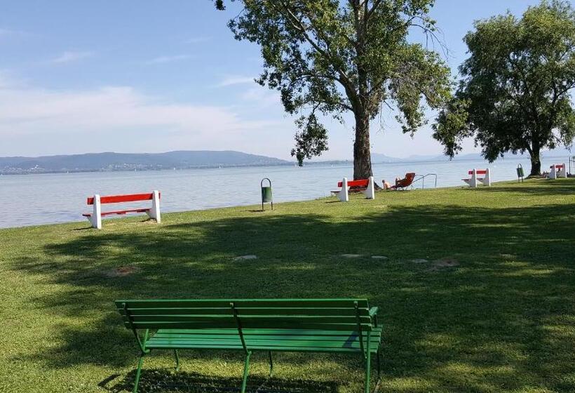 تختخواب و صبحانه Balaton Panzió