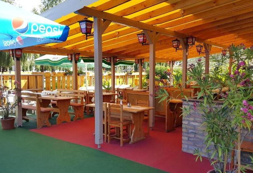 تختخواب و صبحانه Balaton Panzió
