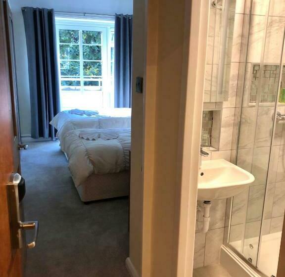 צימר Vincent House London Residence