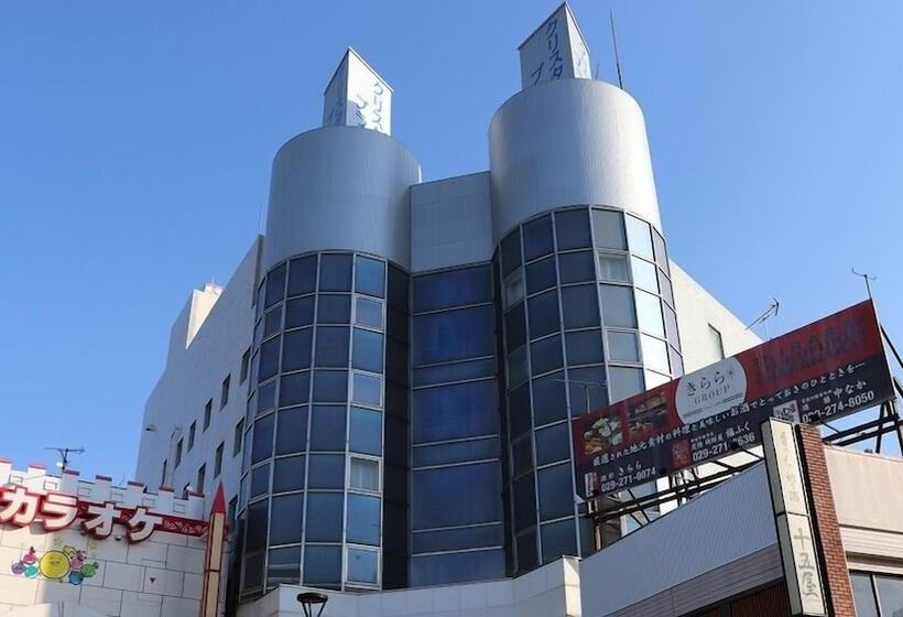 هتل Crystal Plaza