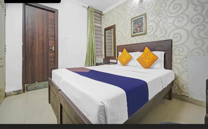 בית מלון כפרי Sun City