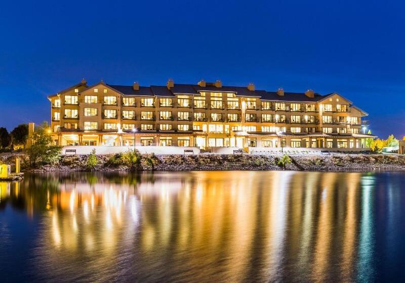 Отель The Lodge At Columbia Point
