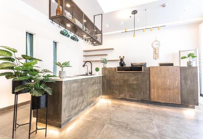 فندق Wuzheng Pusu Art Designer Guesthouse