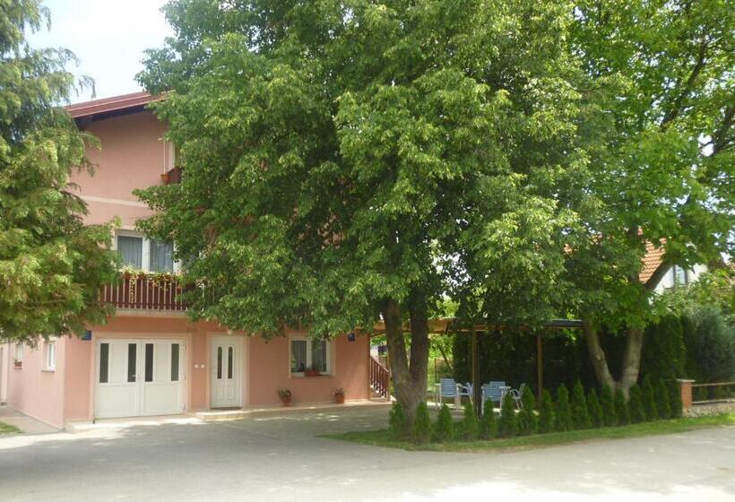 پانسیون House Vukovic