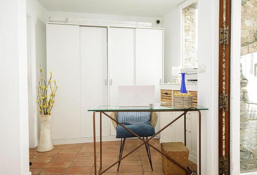 پانسیون Hostalet De Cadaques By Suma Hotels