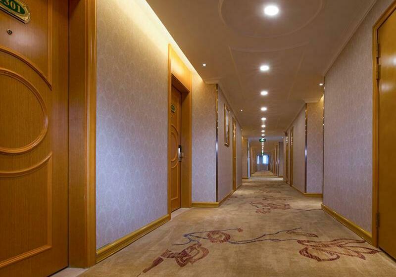 Vienna Hotel Foshan Lecong Furniture Mall