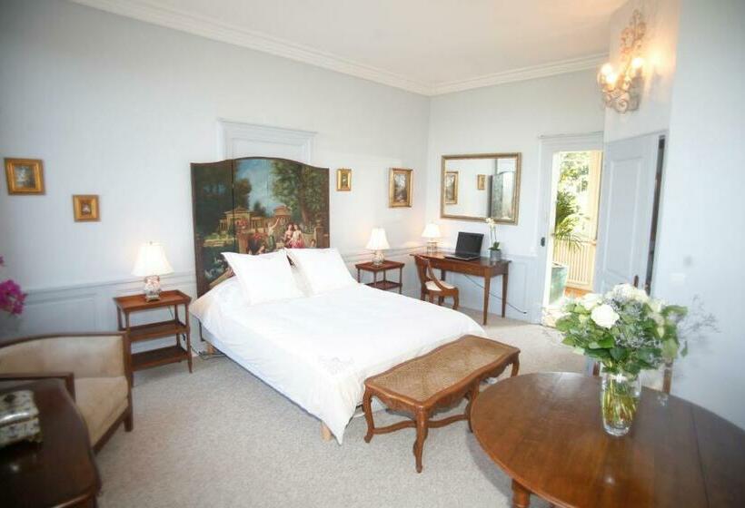 تختخواب و صبحانه Chambres D'hotes Autour De La Rose