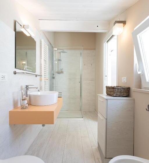 تختخواب و صبحانه Oceano Rooms