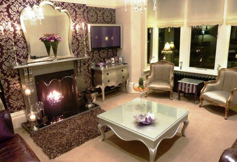 تختخواب و صبحانه Shelbourne House