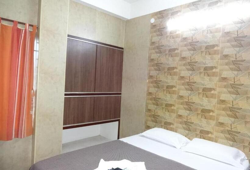 Hotel Aditya Inn