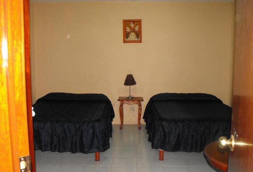 فندق Lienzo Charro 1