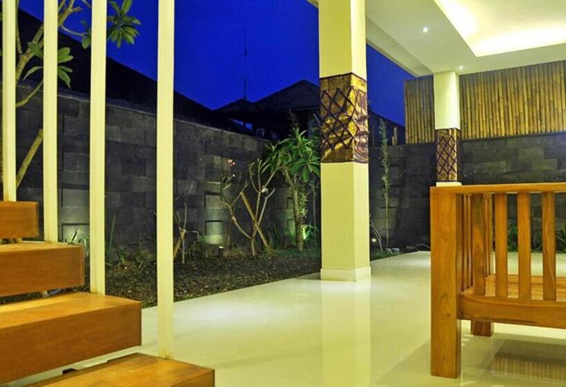 酒店 Oxy House Bali