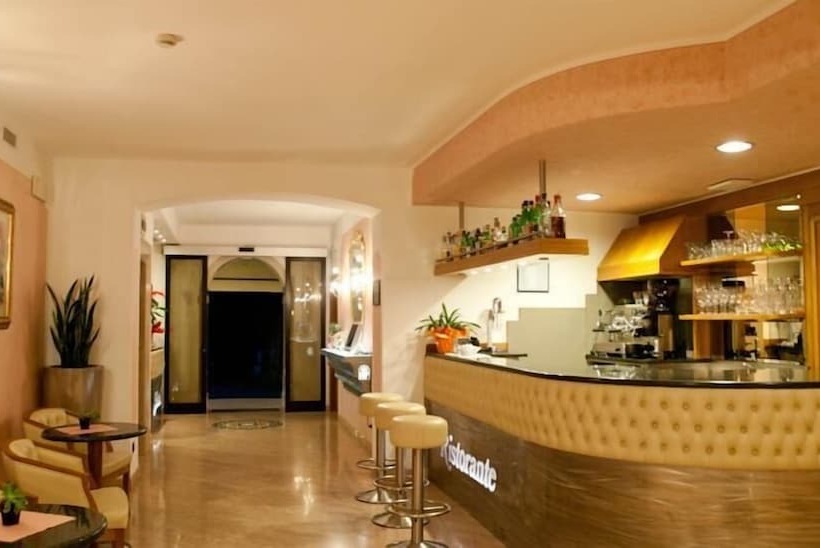 هتل Panorama Ristorante