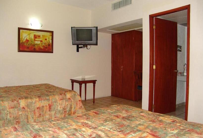 هتل Posada Arcos