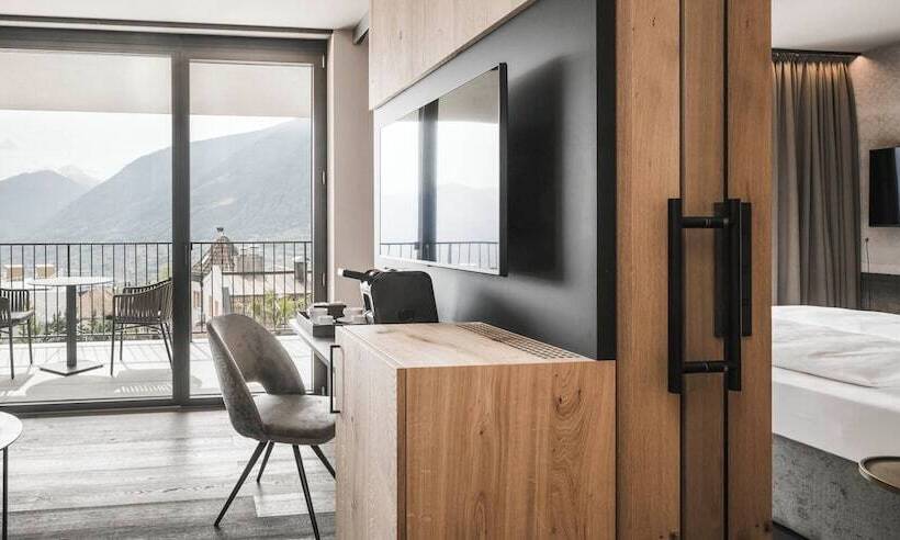 هتل Somvita Suites