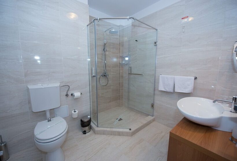 Отель Tts Spa&wellness Covasna