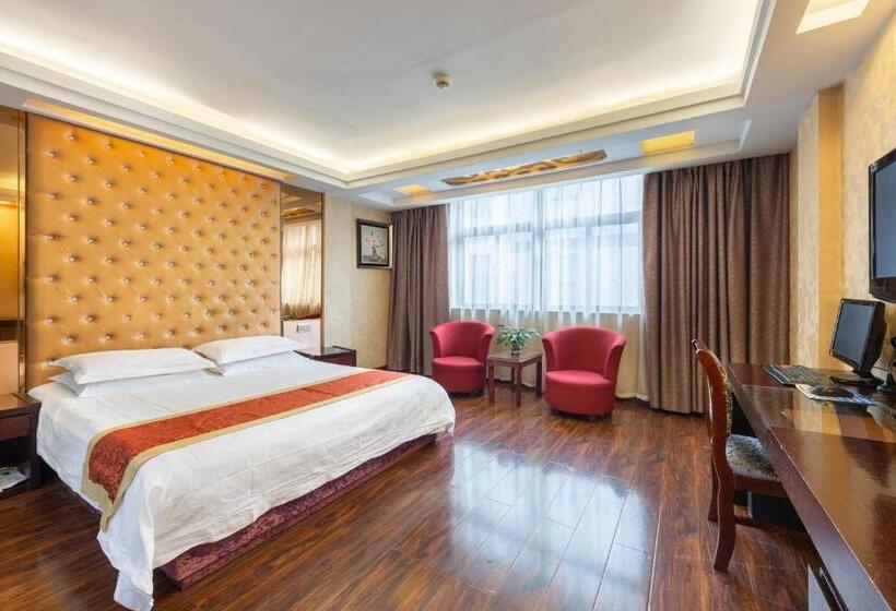 هتل Yiwu Yuejia Business