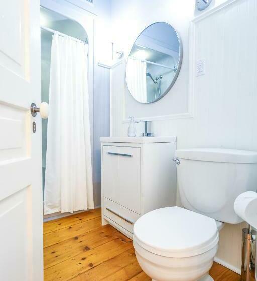 Mahone Bay Bed And Breakfast