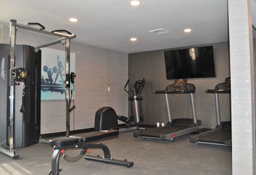Best Western Fishkill Inn & Suites