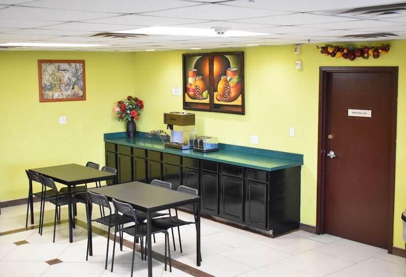 هتل Americas Best Value Inn & Suites Haltom City Ft. Worth
