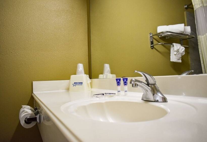 هتل Americas Best Value Inn & Suites Haltom City Ft. Worth
