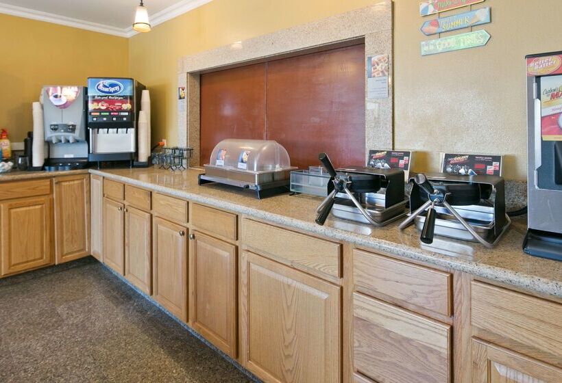 Отель Best Western Chieftain Inn