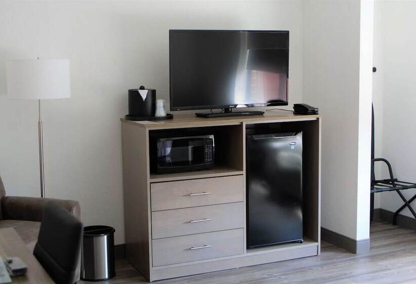 בית מלון כפרי Best Western Plus Executive Residency Waterloo & Cedar Falls