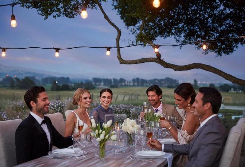 هتل Carneros Resort And Spa