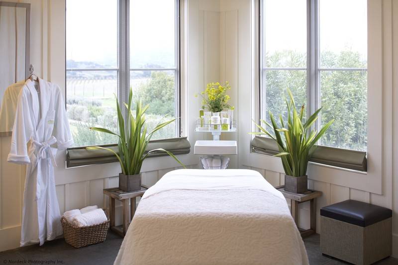 هتل Carneros Resort And Spa