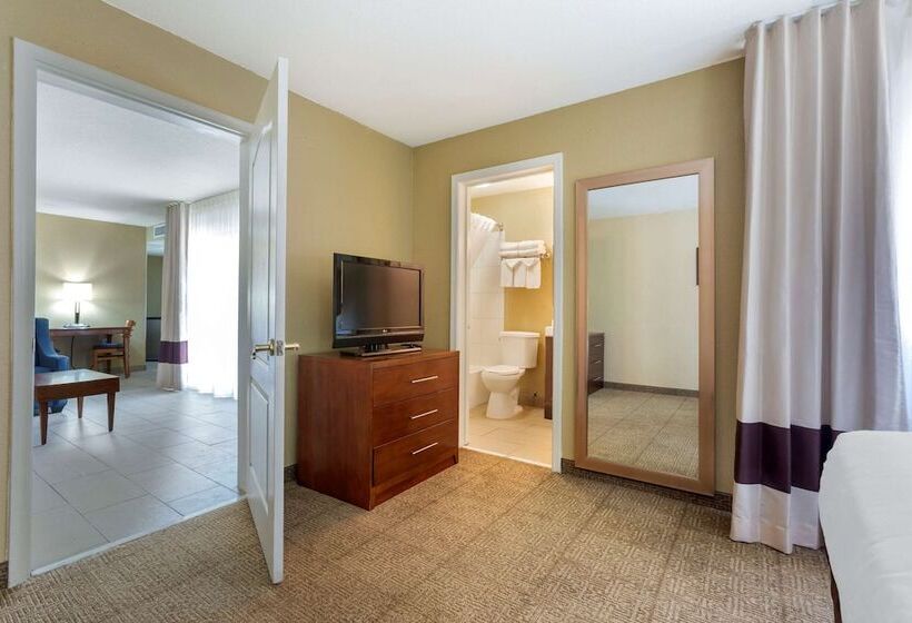 هتل Spark By Hilton Glendale Phoenix North