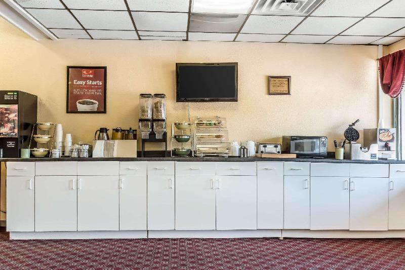 فندق Econo Lodge Airport
