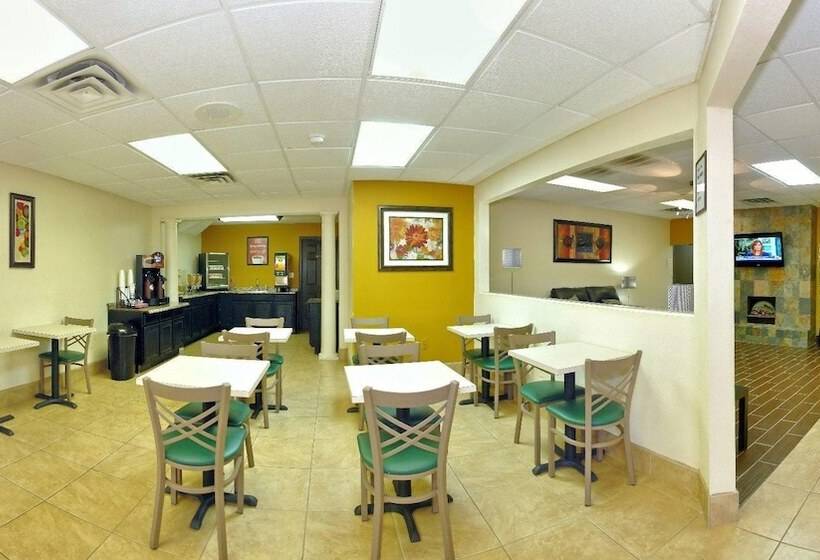 ホテル Econo Lodge Salisbury