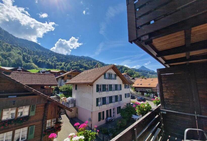 هتل Kreuz