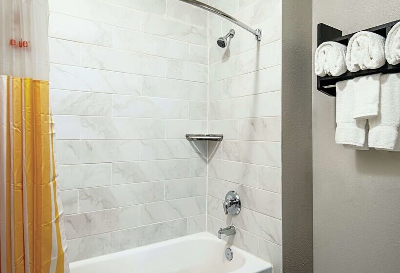 Отель La Quinta Inn By Wyndham Livermore