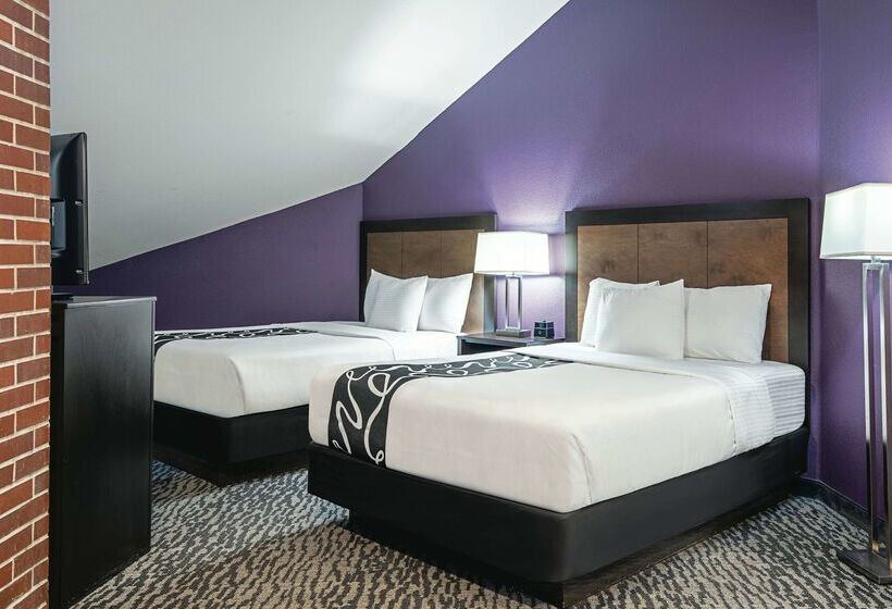 Отель La Quinta Inn By Wyndham Livermore