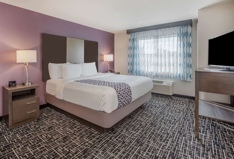 호텔 La Quinta Inn & Suites By Wyndham Fairborn Wright Patterson