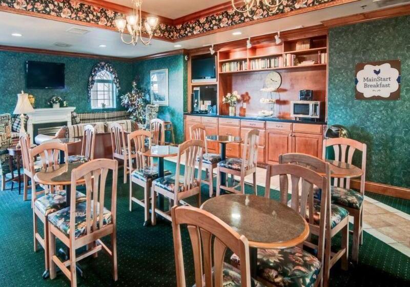 هتل Mainstay Suites Airport