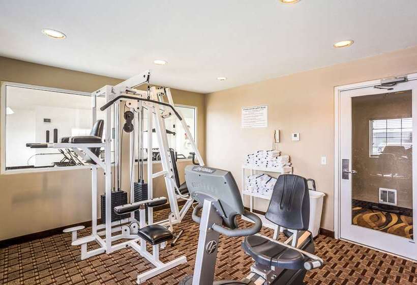 هتل Mainstay Suites Cedar Rapids North  Marion