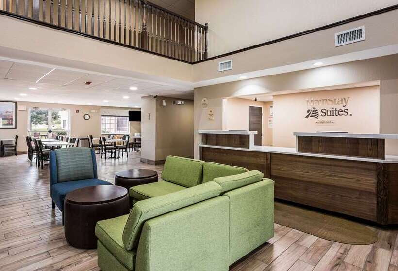 هتل Mainstay Suites Cedar Rapids North  Marion