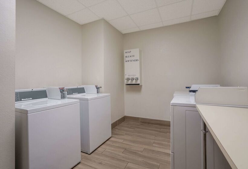هتل Mainstay Suites Wilmington   University Area