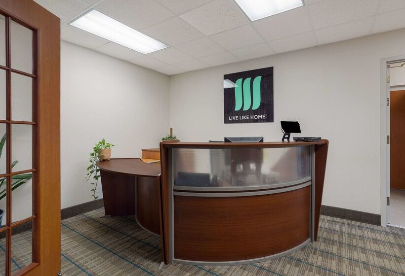 هتل Mainstay Suites Wilmington   University Area