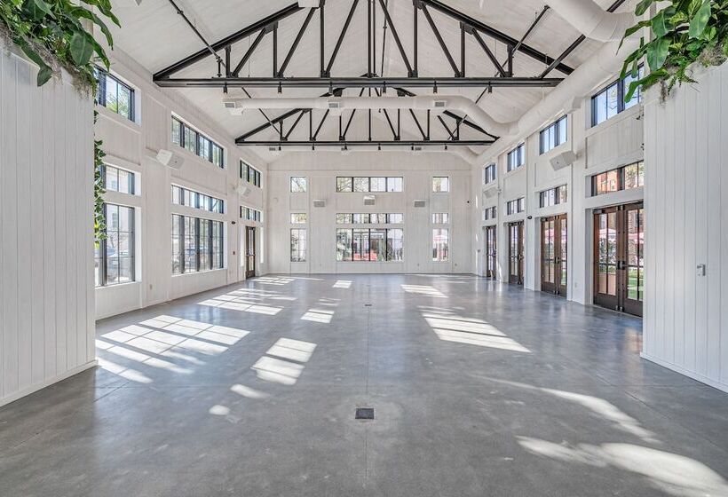 هتل Bardo Savannah