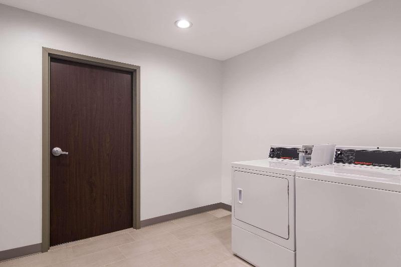 호텔 Sleep Inn & Suites Clarion, Pa Near I 80