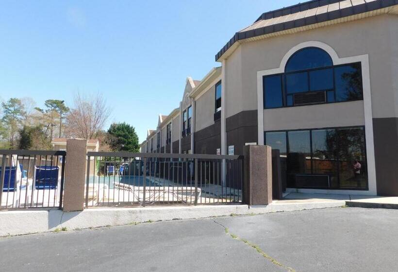 ホテル Quality Inn & Suites Thomasville