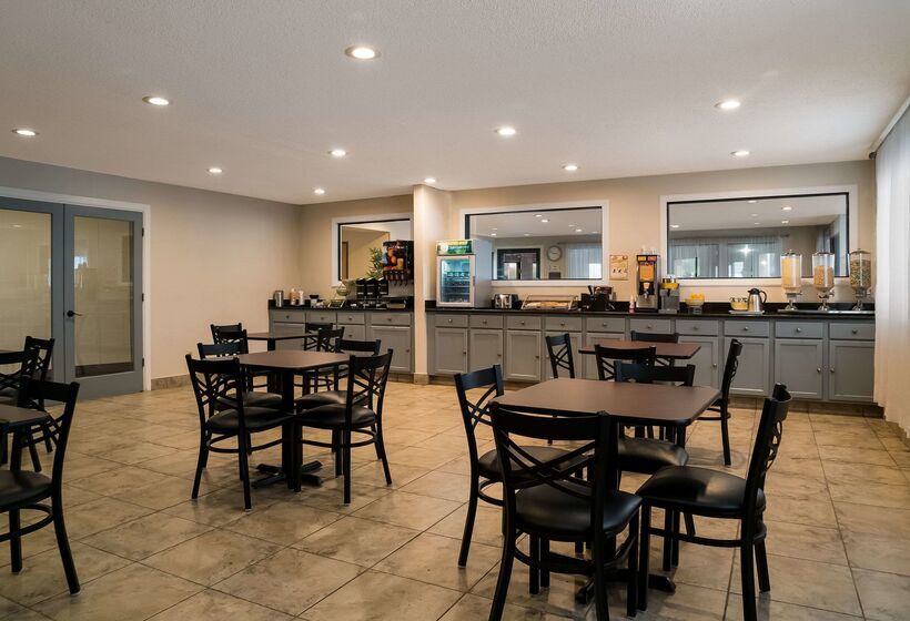 هتل Quality Inn Grand Blanc   Flint South
