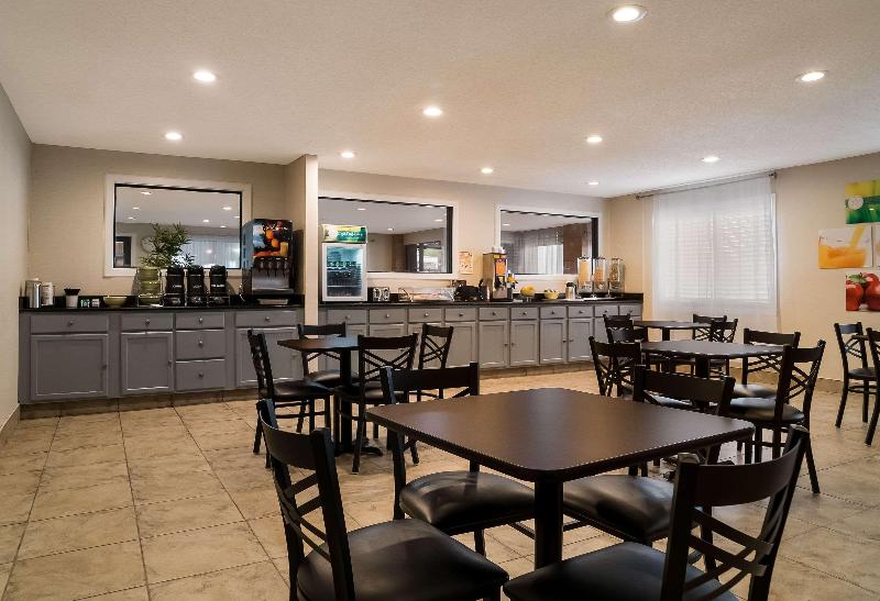 هتل Quality Inn Grand Blanc   Flint South