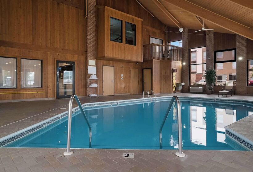 هتل Quality Inn Grand Blanc   Flint South