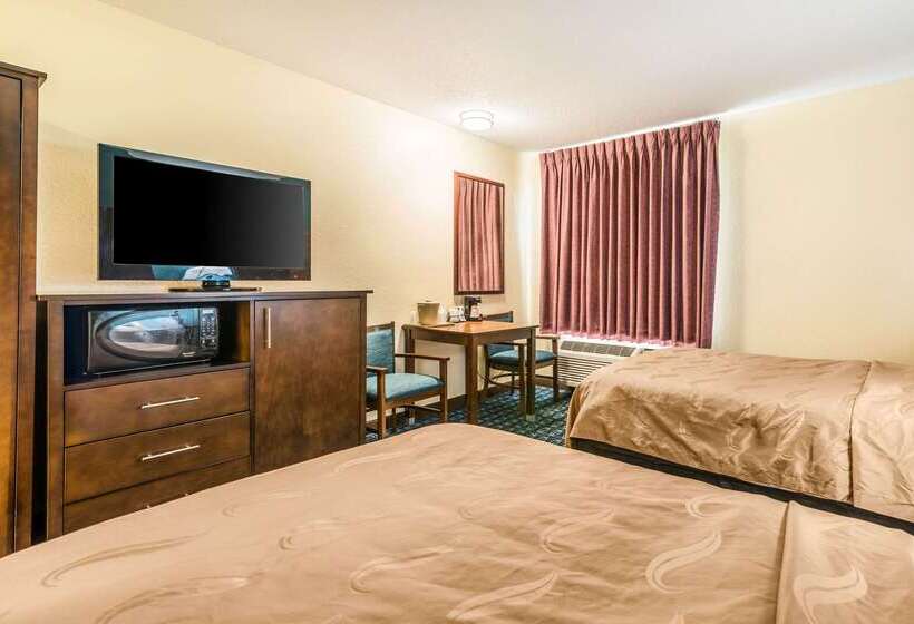 Отель Quality Inn Loudon Concord