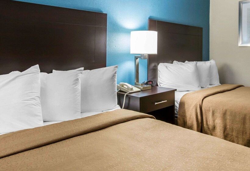 هتل Quality Inn