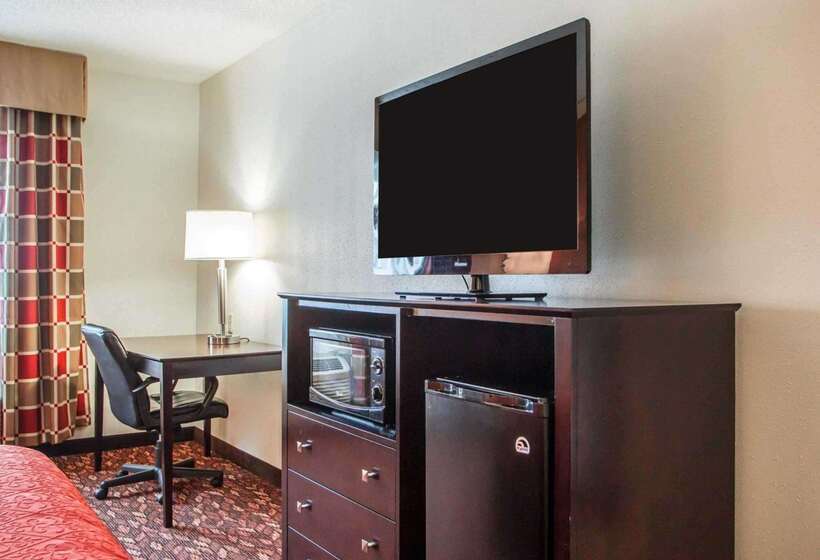 호텔 Quality Inn